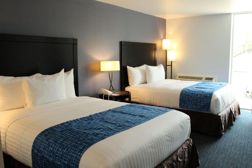 Standard Double Room interior